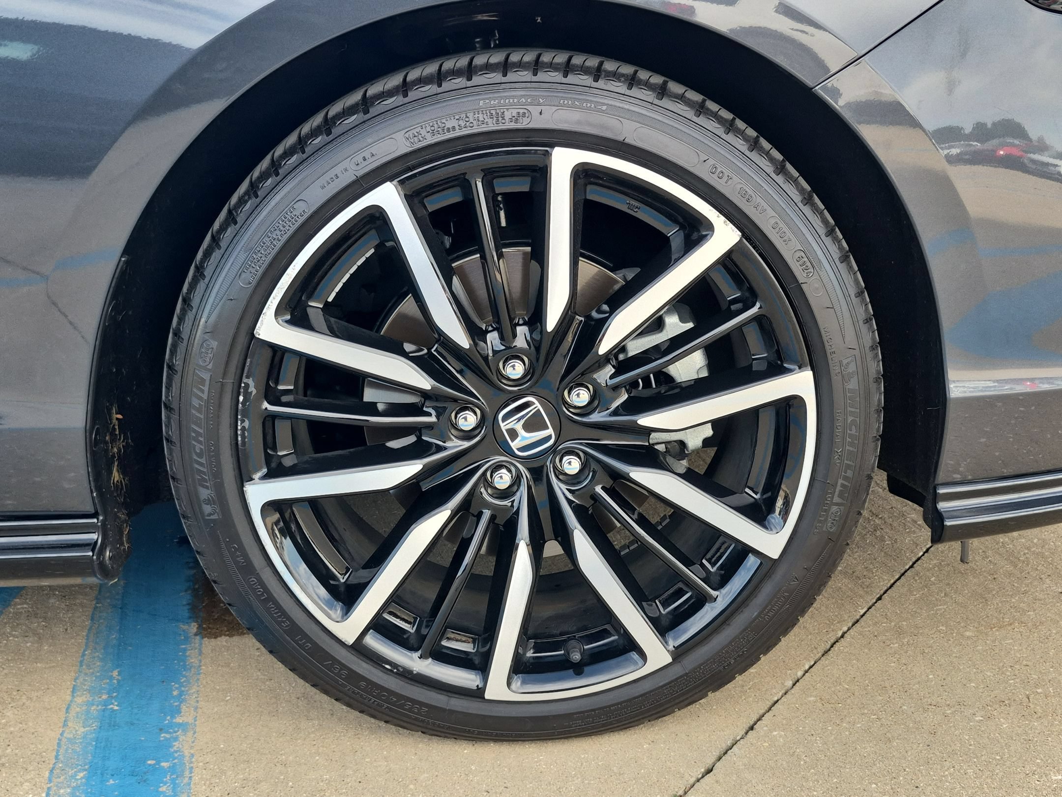 Certified 2025 Honda Accord Touring image 34
