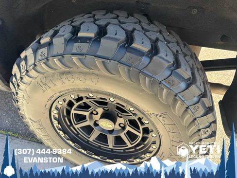 Used 2020 GMC Sierra 1500 Elevation AWD/4WD image 19