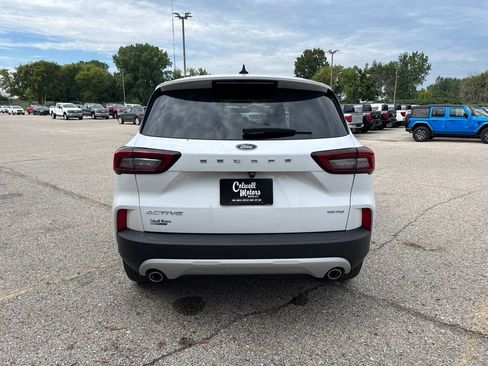 New 2026 Ford Escape Active AWD/4WD image 4