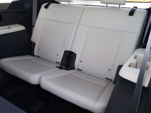 Used 2025 Hyundai Santa Fe SEL FWD image 20