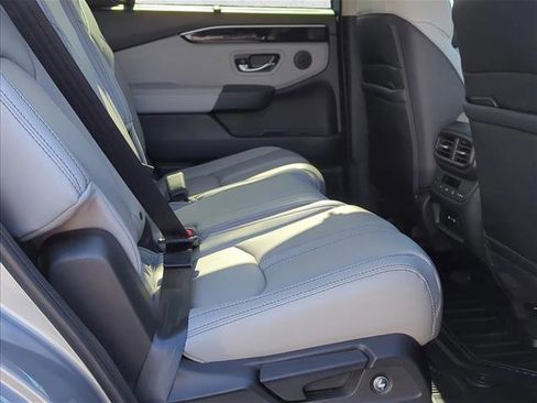 New 2025 Honda Pilot Touring image 20