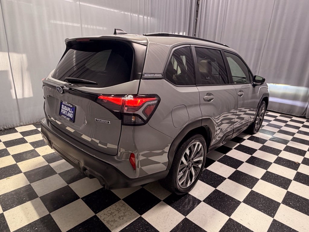 Certified 2025 Subaru Forester Touring AWD/4WD image 4