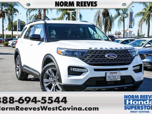 Used 2022 Ford Explorer XLT w/ Equipment Group 202A image 1