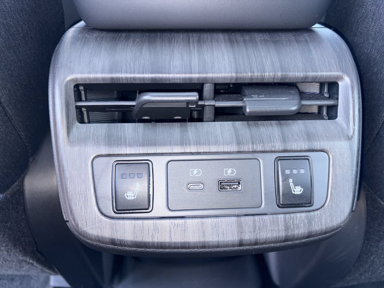Certified 2023 Nissan Ariya AWD/4WD image 20