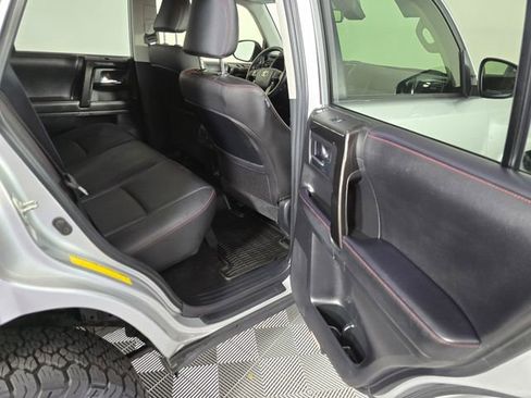 Used 2023 Toyota 4Runner TRD Off-Road Premium AWD/4WD image 13