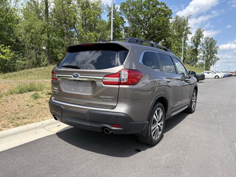 Used 2022 Subaru Ascent Touring w/ Popular Package #2A AWD/4WD image 9