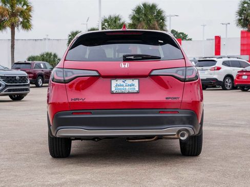 Used 2026 Honda HR-V Sport image 5
