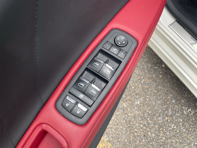 Used 2023 Maserati Ghibli Modena Q4 AWD/4WD image 18