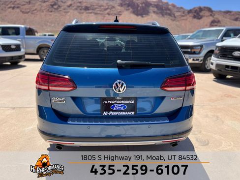 Used 2019 Volkswagen Golf Alltrack AWD/4WD image 8