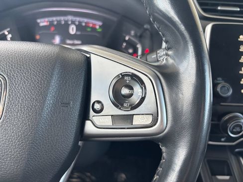 Used 2020 Honda CR-V Touring image 12
