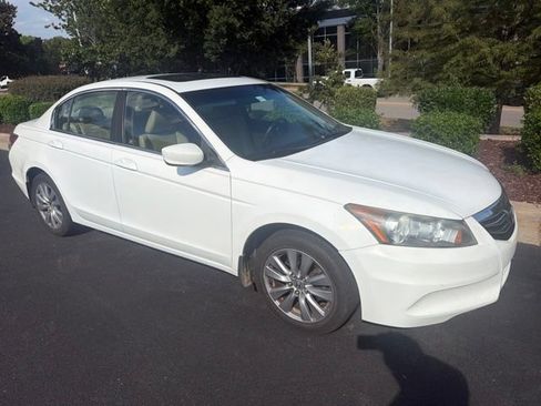 Used 2012 Honda Accord EX-L image 2