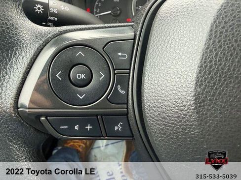 Used 2022 Toyota Corolla LE image 28