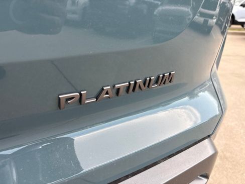 Used 2026 Nissan Pathfinder Platinum w/ Cargo Package FWD image 9