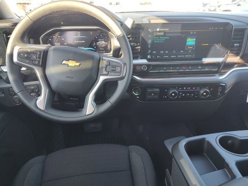 New 2026 Chevrolet Silverado 1500 LT image 13