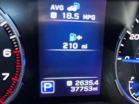 Used 2020 Subaru Ascent Limited w/ Popular Package #2A image 9