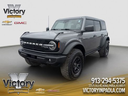 Used 2022 Ford Bronco Wildtrak image 1