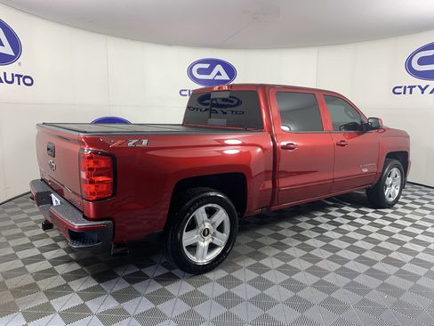 Used 2018 Chevrolet Silverado 1500 LT w/ All Star Edition AWD/4WD image 3