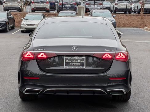 New 2026 Mercedes-Benz E 350 4MATIC Sedan image 9