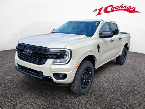 New 2025 Ford Ranger XLT w/ Black Appearance Package image 3