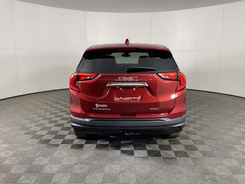 Used 2020 GMC Terrain SLE image 4