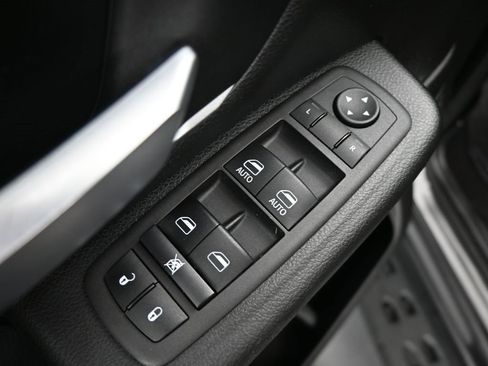 Used 2022 RAM 1500 Lone Star image 13