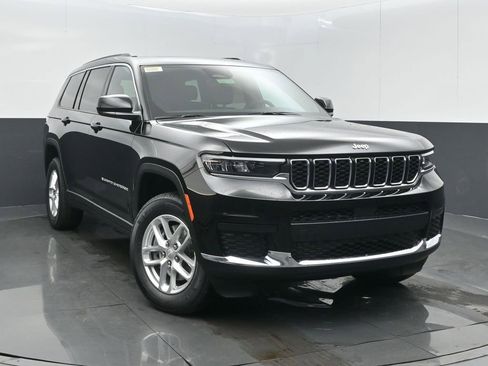 New 2026 Jeep Grand Cherokee L 4WD image 2