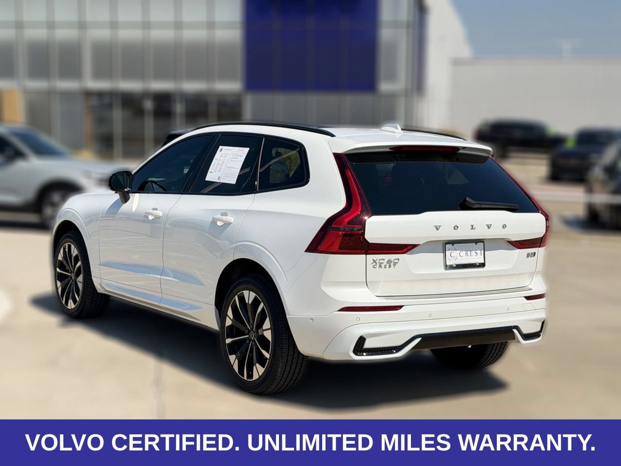Certified 2026 Volvo XC60 B5 Plus AWD/4WD image 7