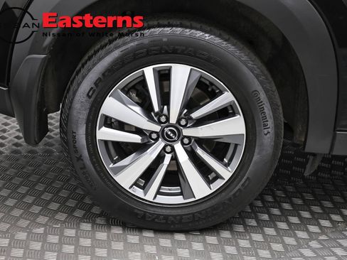 Used 2023 Nissan Pathfinder SL AWD/4WD image 30