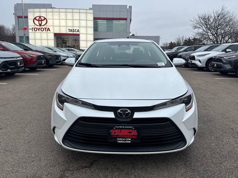 New 2026 Toyota Corolla LE image 2