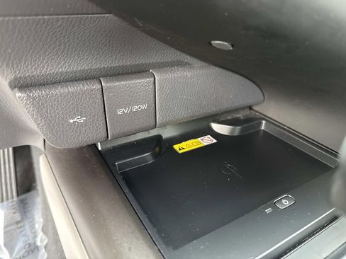 Used 2024 Toyota Camry XSE image 31