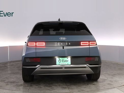 Used 2024 Hyundai Ioniq 5 SEL RWD image 15