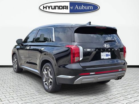 Certified 2024 Hyundai Palisade Limited FWD image 10