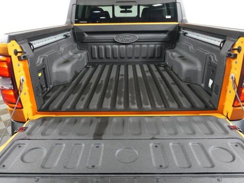 Certified 2023 Ford Maverick Lariat w/ Lariat Luxury Package image 8