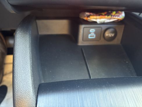 Used 2023 Ford Escape Active image 30