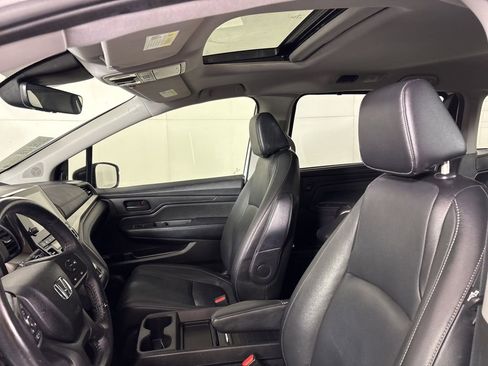 Used 2021 Honda Odyssey EX-L image 19