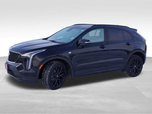 Used 2023 Cadillac XT4 Sport w/ LPO, Onyx Lite Package image 10
