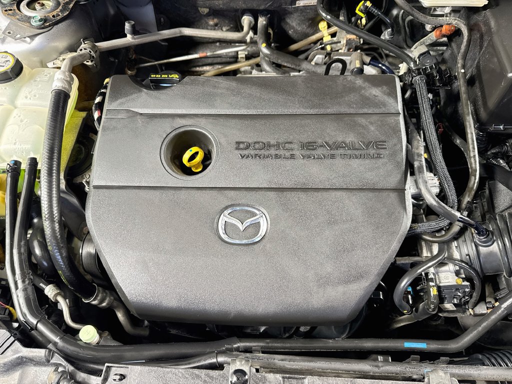 Used 2010 MAZDA MAZDA3 s Grand Touring FWD image 35