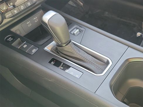 New 2026 Nissan Kicks SV w/ SV Premium Package image 11