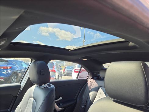 Used 2019 Mercedes-Benz A 220 4MATIC image 17