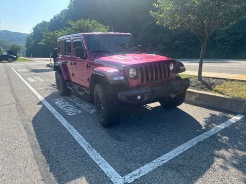 Used 2021 Jeep Wrangler Unlimited Rubicon w/ Xtreme Recon 35" Tire Package AWD/4WD image 11