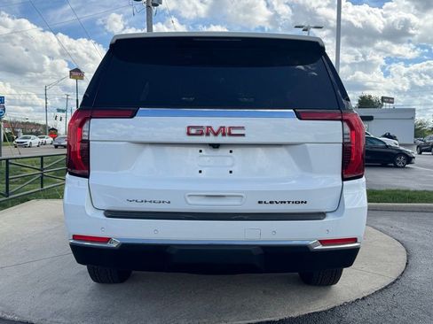 Used 2025 GMC Yukon Elevation image 6