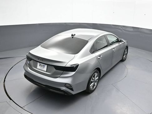 Used 2022 Kia Forte LXS w/ LXS Technology Package FWD image 36