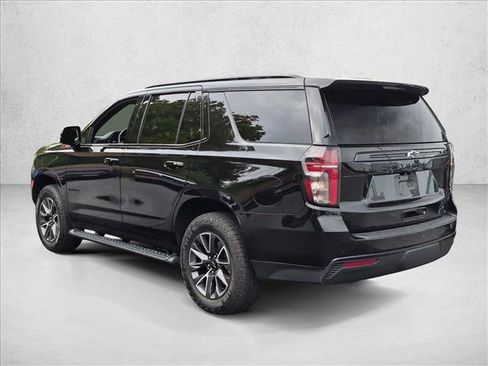 Used 2024 Chevrolet Tahoe Z71 w/ Luxury Package AWD/4WD image 8