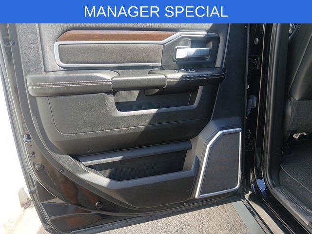 Used 2022 RAM 4500 Laramie AWD/4WD image 22
