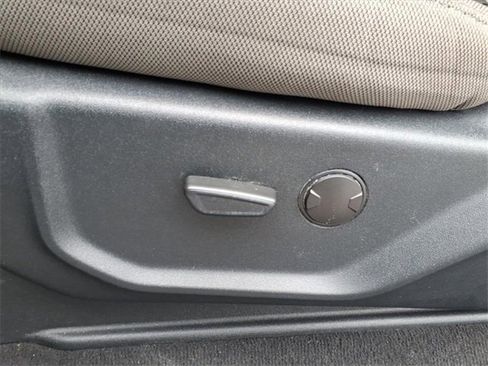 Used 2021 Ford F250 XLT w/ XLT Value Package image 12