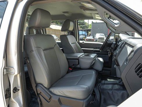 Used 2016 Ford F250 XL w/ Power Equipment Group RWD image 37