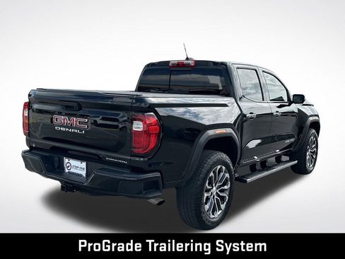 Certified 2023 GMC Canyon Denali image 11