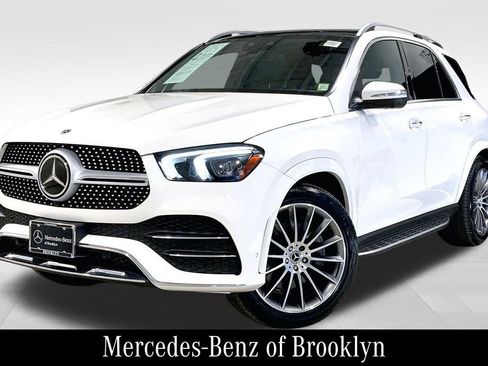 Used 2022 Mercedes-Benz GLE 450 4MATIC image 3