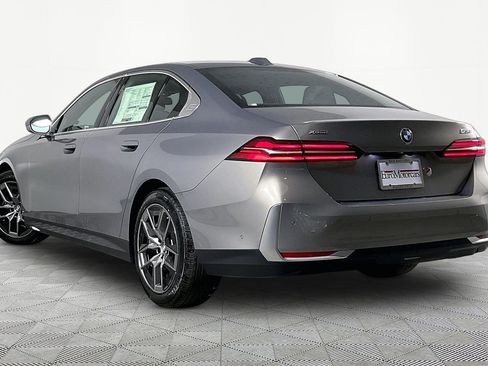 New 2026 BMW 530i xDrive AWD/4WD image 5