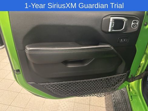 Used 2018 Jeep Wrangler Unlimited Sahara image 20